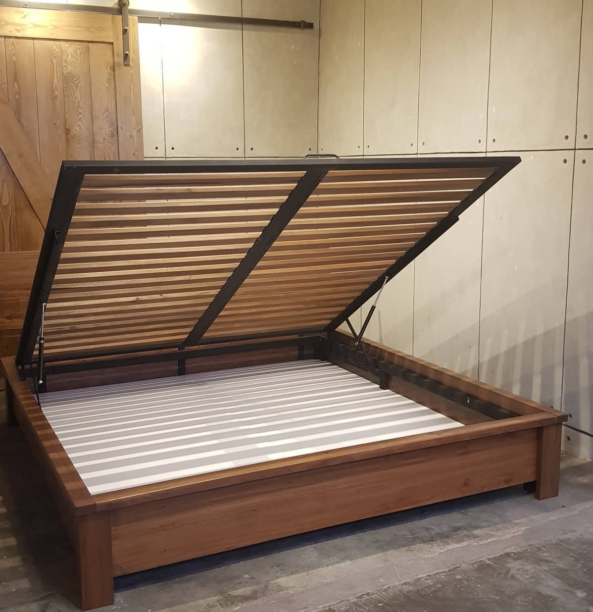 OBENZA BED FRAME