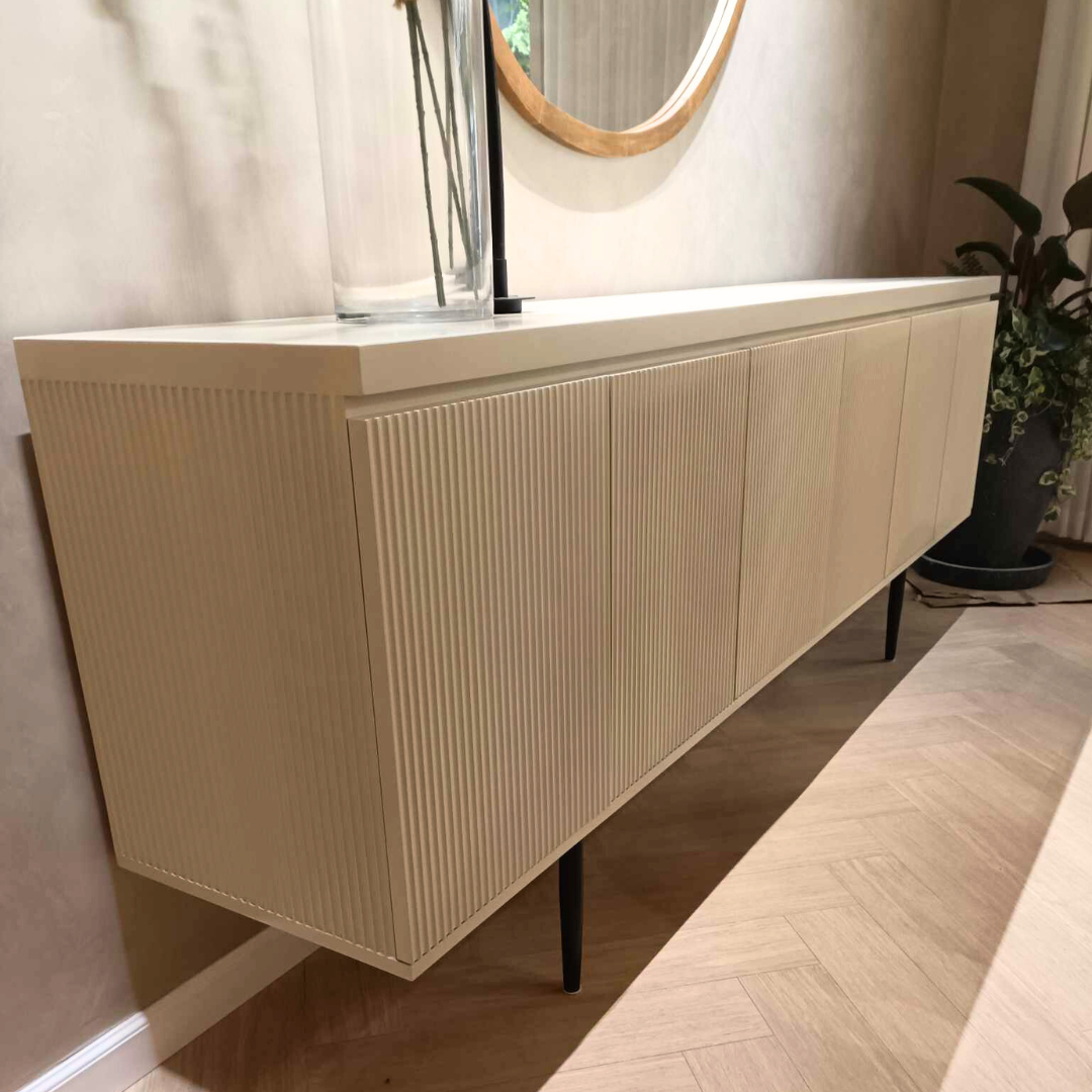 HERA FLUTED BUFFET TABLE