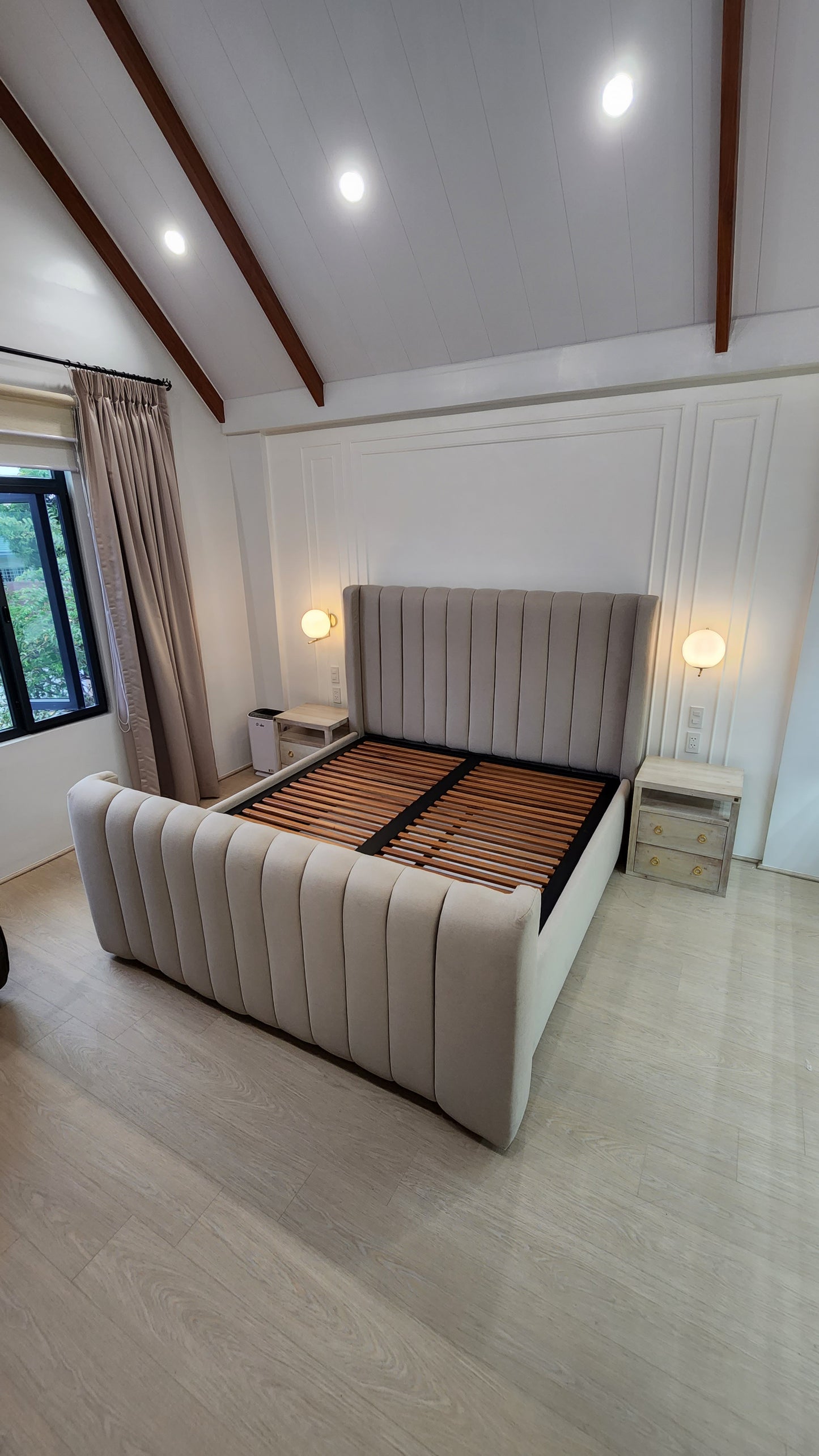 SEBASTIAN PREMIUM BED FRAME