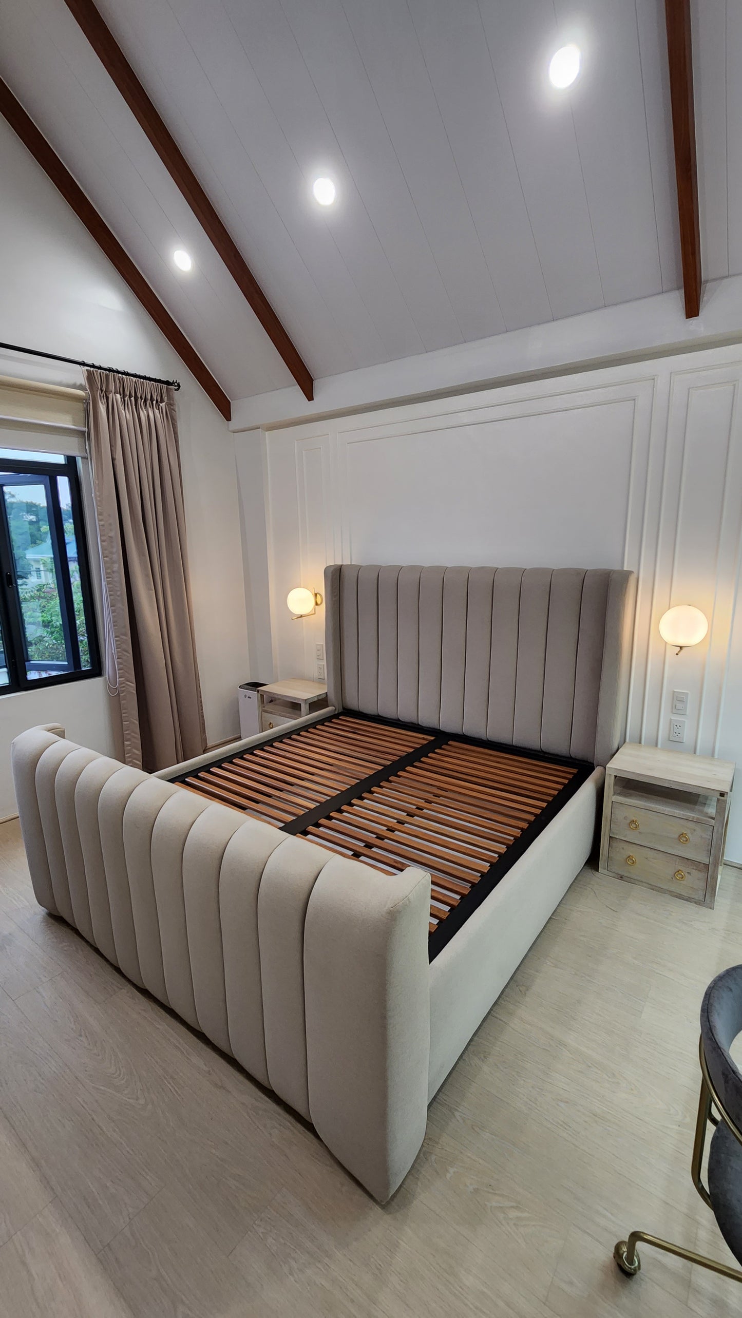 SEBASTIAN PREMIUM BED FRAME