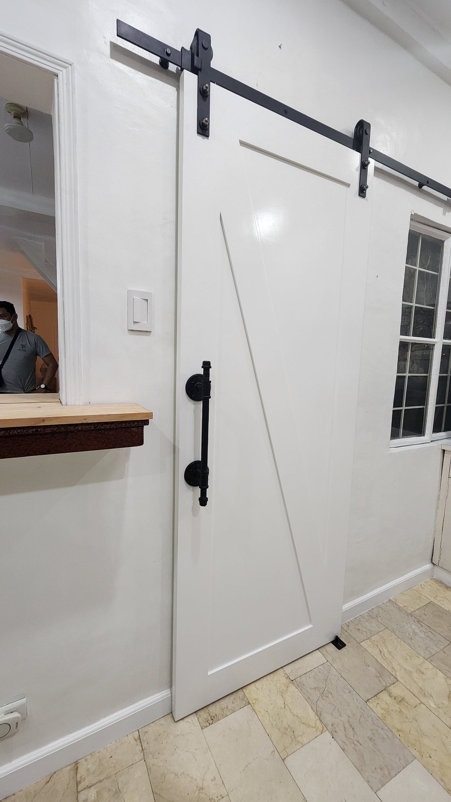 TALIA BARN DOOR