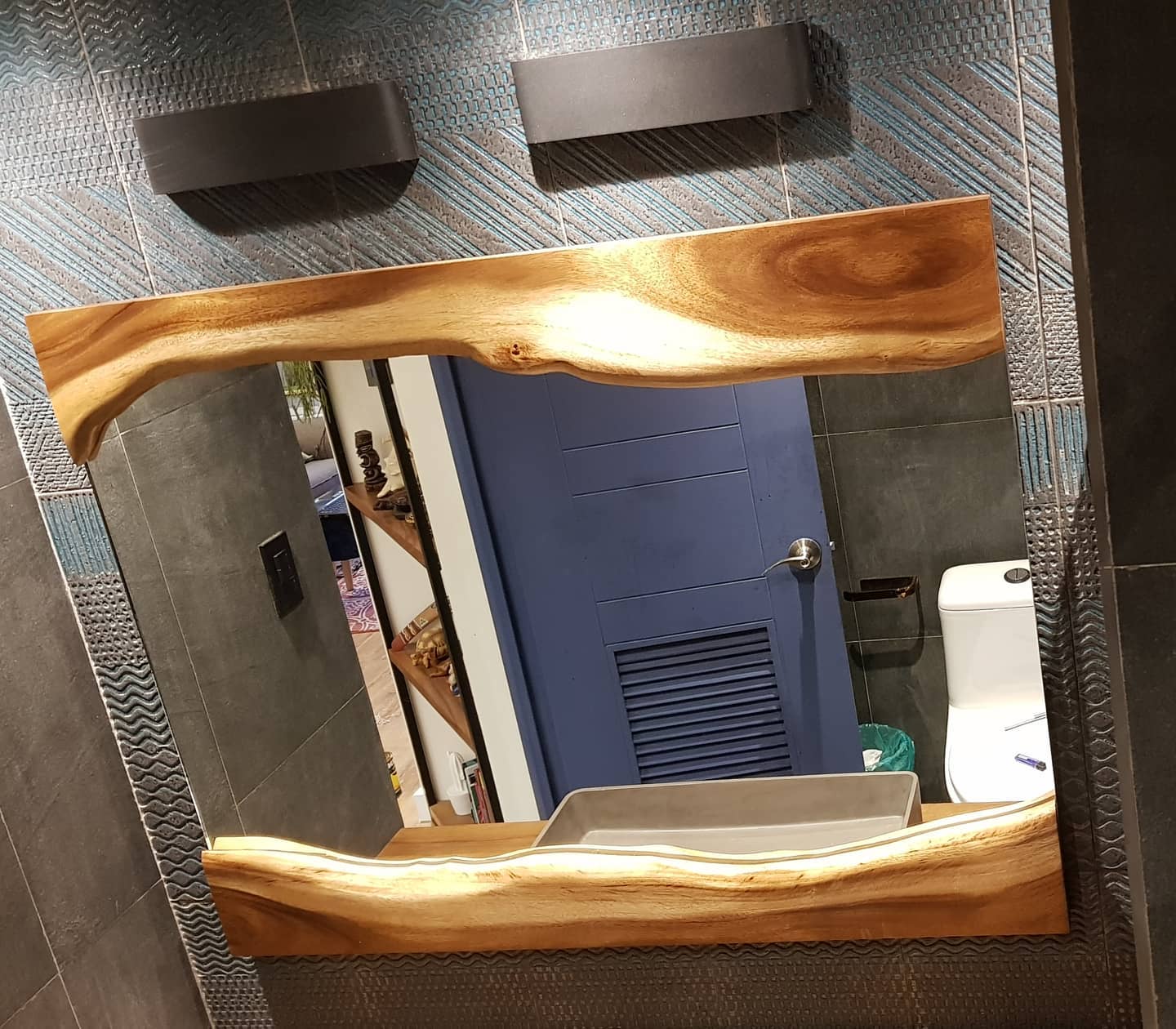 JANESSA ACACIA LIVE EDGE MIRROR