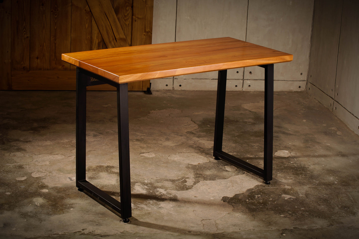 DALLAS DESK