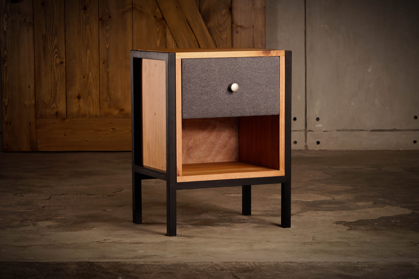 MACE SIDE TABLES
