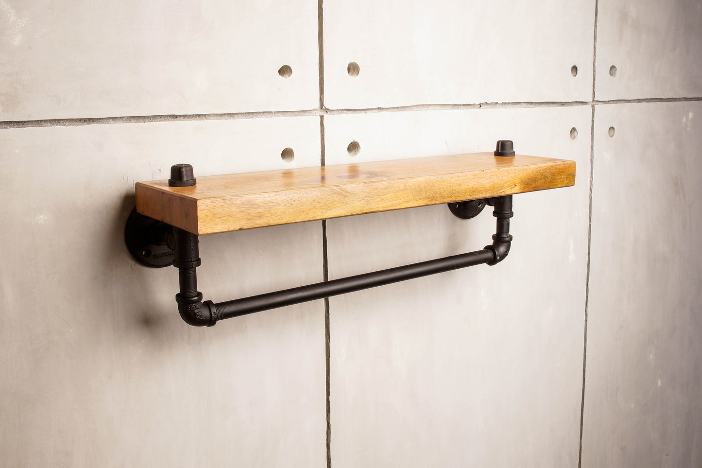 TOWEL HANGER