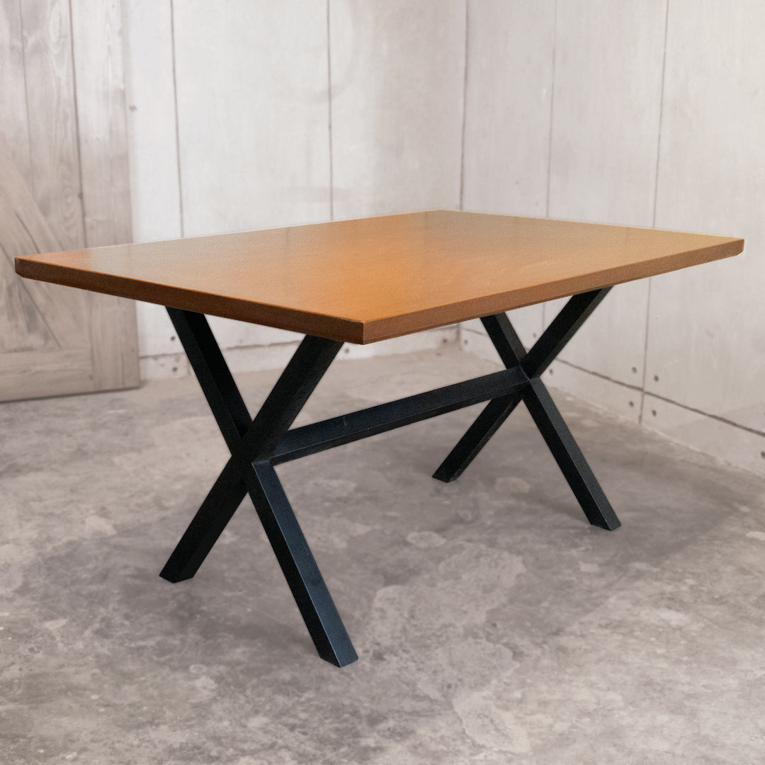 GORDON DINING TABLE