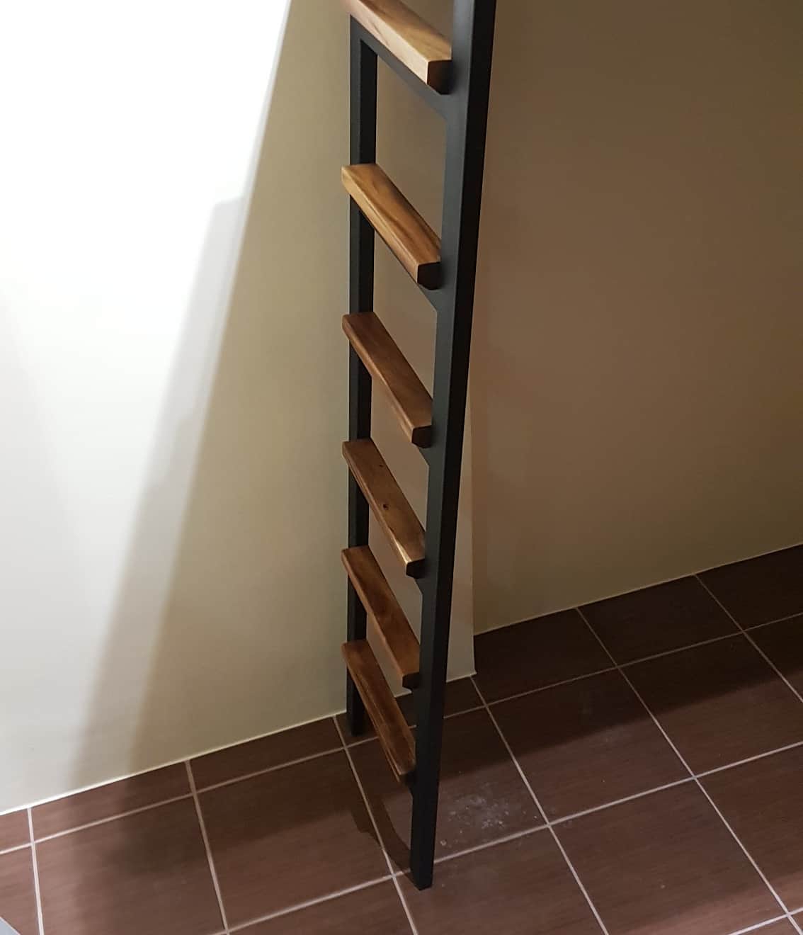 LANTAN INDUSTRIAL SINGLE LOFT BED FRAME
