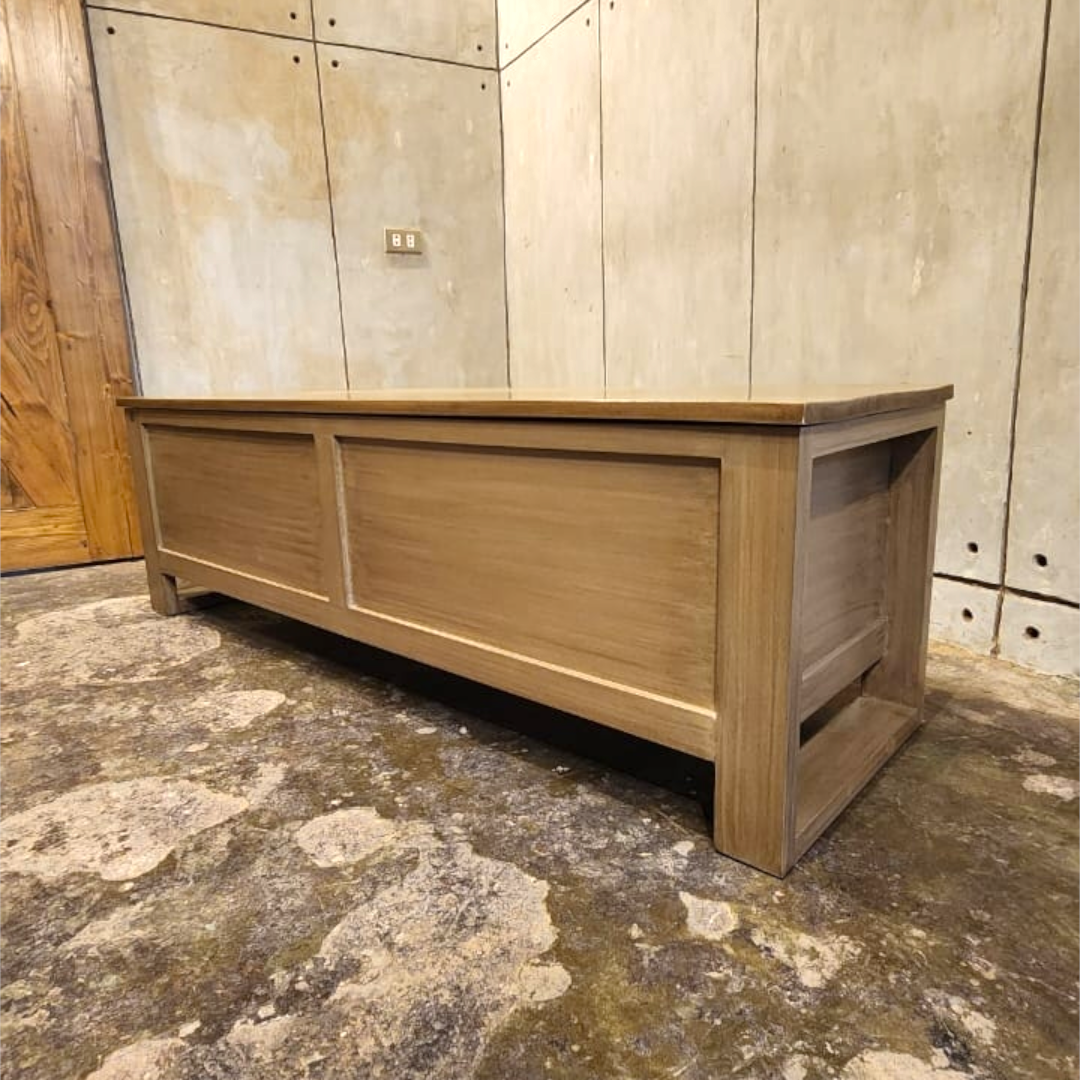 AVERY WOODEN STORAGE BENCH