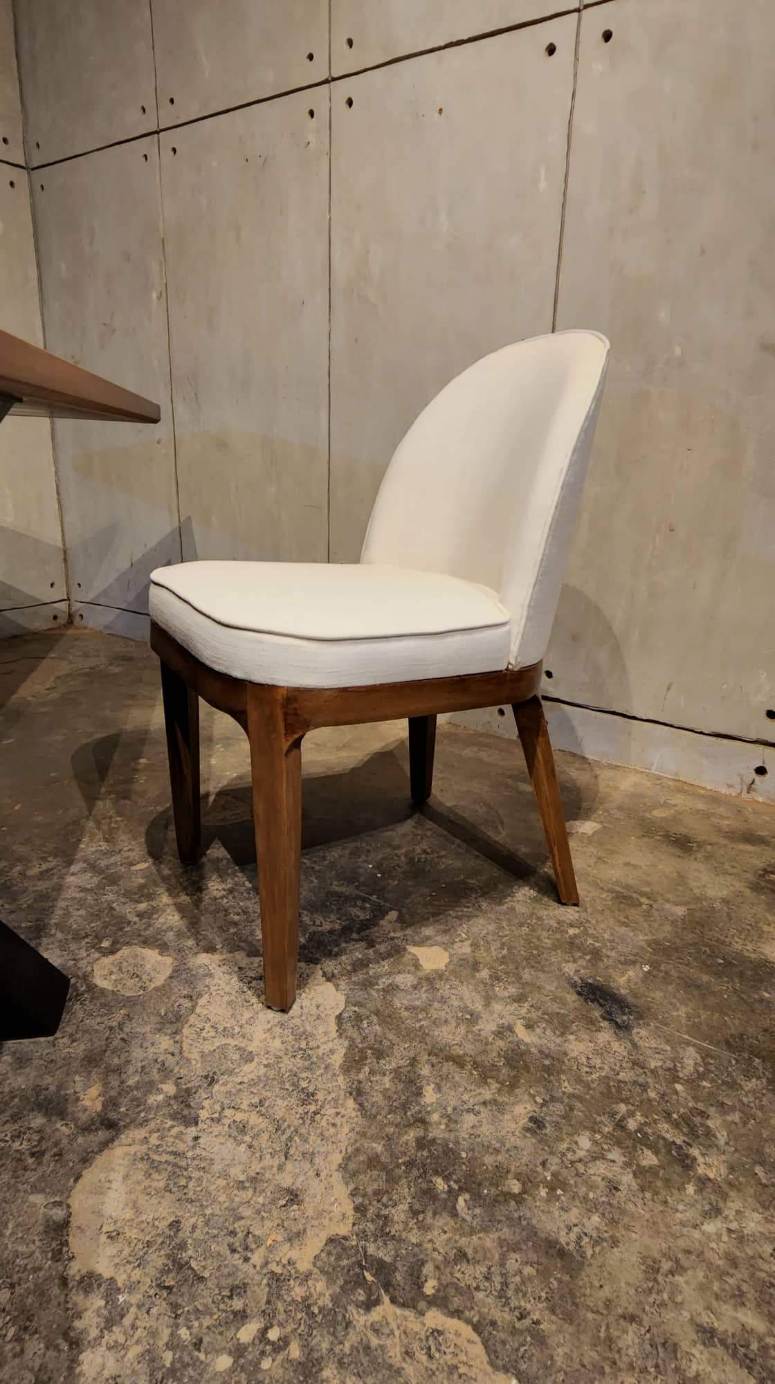 IZA DINING CHAIR