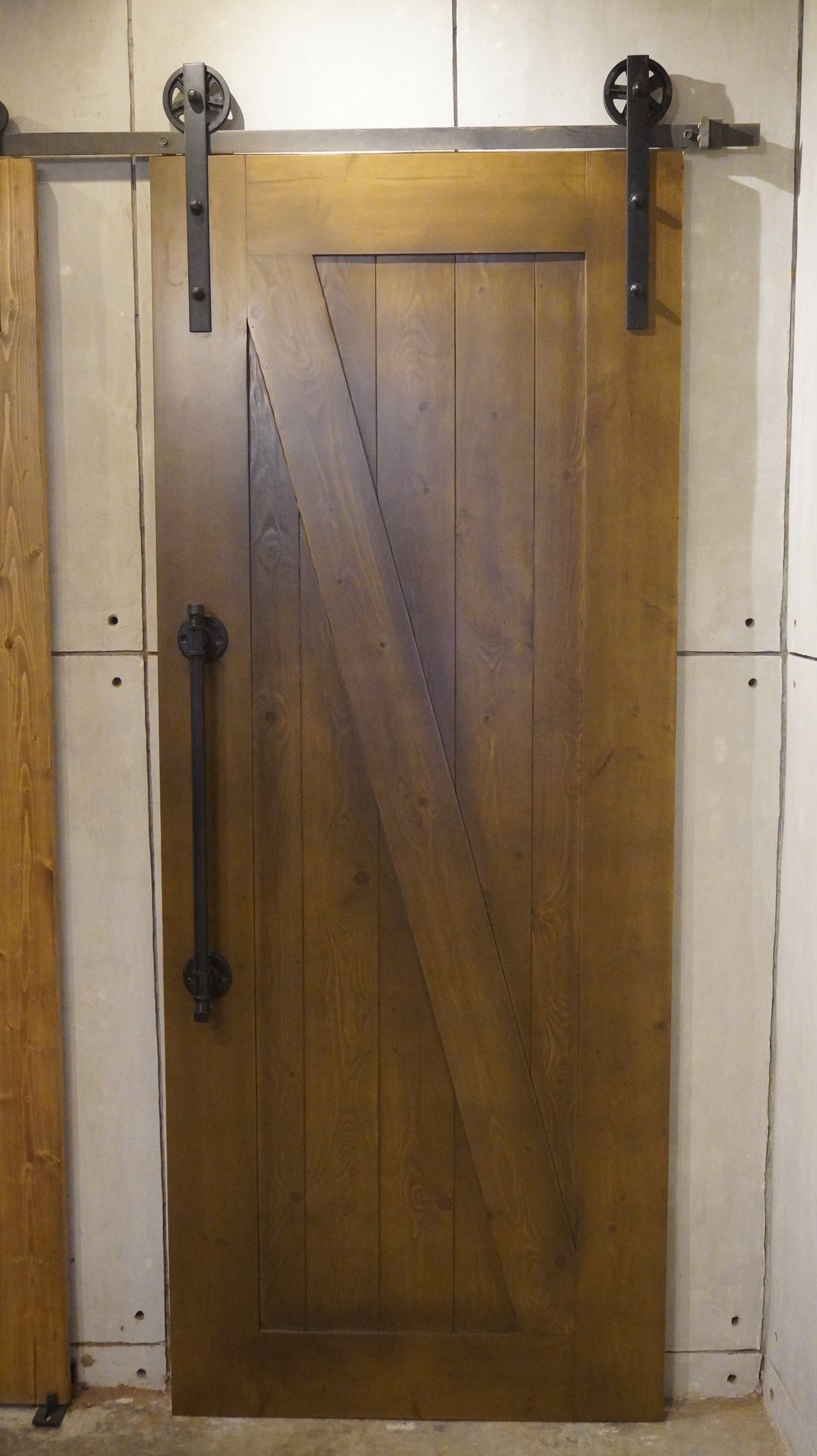 CLASSIC BARN DOOR