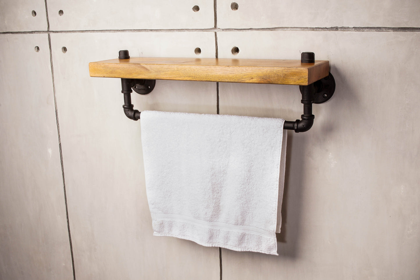 TOWEL HANGER