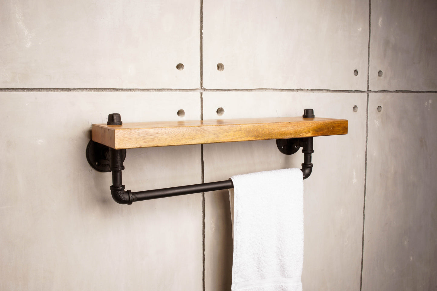 TOWEL HANGER